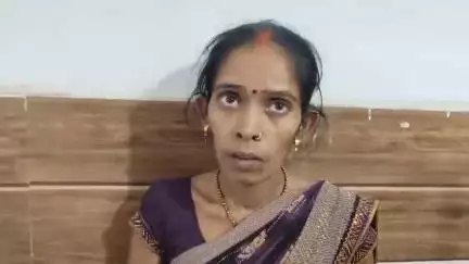 मऊ: बढुआ गोदाम में स्थित एक घर में रविवार की सुबह एक महिला के गर्भ में बच्चे की हुई मौत