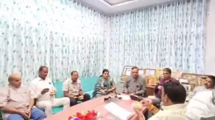 उज्जैन शहर: निगम मुख्यालय में मेयर इन काउंसिल की हुई बैठक, महापौर ने शहर की जल व्यवस्था के संबंध में ली जानकारी