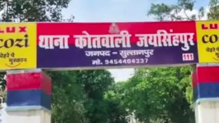 जयसिंहपुर: सेमरी कस्बे में व्यवसाय को धमकी देकर भागे बदमाश, 8 किलोमीटर तक किया पीछा और कार पर फेंके पत्थर, मुकदमा दर्ज