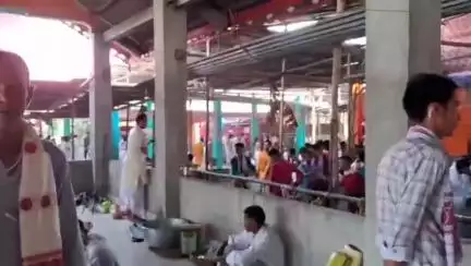 ছিপাঝাৰ: ঐতিহাসিক শালমাছ উঠা মন্দিৰত ৰাজহুৱা জেঠমহীয়া কাজ অনুষ্ঠিত, অগণন ভক্তৰ সমাগম