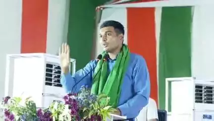 హుస్నాబాద్: హుస్నాబాద్ లో మూడు రోజులపాటు జరిగిన రైతు మహోత్సవం ముగింపు లో మాట్లాడుతున్న జిల్లా కలెక్టర్ మను చౌదరి