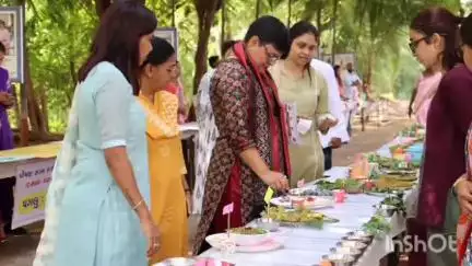 વ્યારા: વ્યારા તાલુકાના પાનવાડી ખાતે અધિકારીઓની હાજરીમાં પોષણ સંગમ કાર્યક્રમનો શુભારંભ કરાયો.