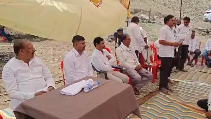 अक्राणी: धडगाव तालुक्यात राजकीय भूकंप, बोरी गावात सहा गावातील ग्रामस्थांनी भाजपात केला प्रवेश