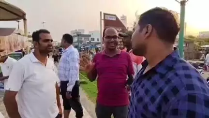 ଗୋପାଳପୁର: ବିଶ୍ୱ ମହାସାଗର ଦିବସରେ ଅଲିଭ ରିଡ଼ଲେ ସୁରକ୍ଷା ନେଇ ଗୋପାଳପୁର ବେଳାଭୂମିରେ ବ୍ରହ୍ମପୁର ସବୁଜ ବାହିନୀ ପକ୍ଷରୁ ସଚେତନତା