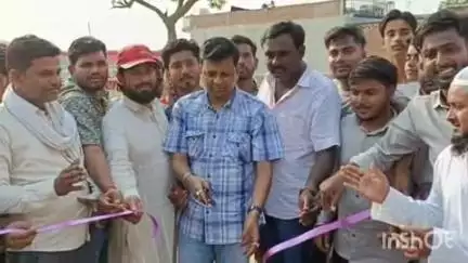 सफीपुर: कादिरपुर में डे-नाइट क्रिकेट टूर्नामेंट का आगाज, विधायक बम्बालाल दिवाकर ने किया उद्घाटन और खिलाड़ियों को दी शुभकामनाएं