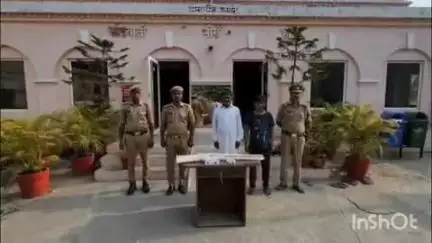 पलिया: भीरा पुलिस ने जानलेवा हमले के मामले में वांछित दो आरोपियों को दो लाइसेंसी बंदूक और कारतूस के साथ किया गिरफ्तार