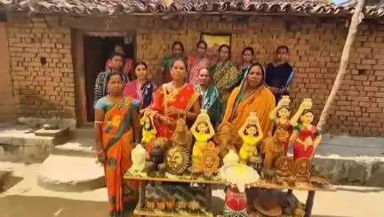 ନୂଆପଡା: ଦାଦନରୁ ସ୍ୱାଭିମାନର ଯାତ୍ରା, ମହରାଯୋର ଗାଁର କାହାଣୀ ନେଇ ଗାଁରେ ପ୍ରତିକ୍ରିୟା ରଖିଛନ୍ତି ବାସନ୍ତୀ ରଣା