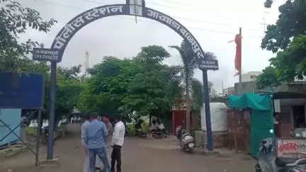 कळमनूरी: देववाडी येथे एका तीस वर्षीय महिलेवर अत्याचार,आखाडा बाळापूर पोलिसात एकावर गुन्हा दाखल