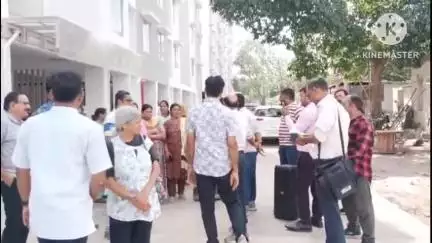 हुज़ूर: भोपाल के गंगानगर पीएम आवास योजना के अंतर्गत निर्माण कार्य में देरी को लेकर लाभार्थियों में आक्रोश #Jan samasya