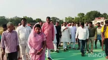 मुंगेर: मुंगेर विधायक प्रणव कुमार ने मय फील्ड में खेलो इंडिया के तहत बने खेल मैदान का उद्घाटन किया