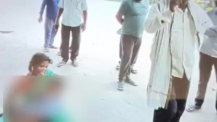 रानीगंज: बड़हरा गिरजाघर के पास अज्ञात चार चक्का वाहन की चपेट में आने से बालक की मौत, परिजनों का रो-रो कर बुरा हाल