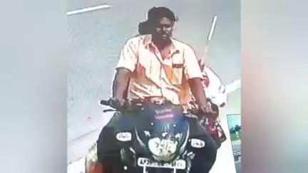 మనోహరాబాద్: మహిళను నమ్మించి బంగారం, వెండి అపహరణ : ఎసై సుభాష్ గౌడ్