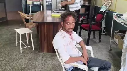 अतरौली: दादों, मोकमपुर पिथनपुर में विवाहिता को ससुराल छोड़ने गए मायके पक्ष के लोगों के साथ जमकर मारपीट, महिला सहित 6 घायल