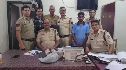 बिलासपुर: लोहे के तवे से हमला कर पत्नी की हत्या करने वाले आरोपी को सकरी पुलिस ने किया गिरफ्तार, जेल में दाखिल