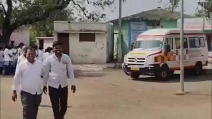 परभणी: दैठणा येथे रोगनिदान तपासणी शिबिरात दीड हजार जणांची तपासणी