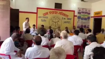 खेकड़ा: घिटोरा में UP पुलिस भर्ती में चयनित 12 लड़कों और 2 लड़कियों को सम्मानित किया गया, दिया आशीर्वाद और शुभकामनाएं