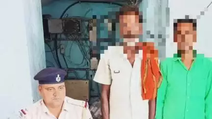 फतेहपुर: फतेहपुर पुलिस ने न्यायालय से जारी वारंट पर दो आरोपियों को किया गिरफ्तार
