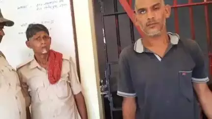 बलिया: दियारा क्षेत्र से ₹25000 का इनामी कुख्यात अपराधी गिरफ्तार
