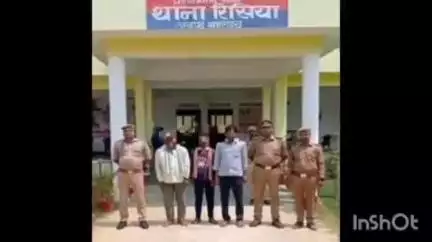 नानपारा: रिसिया पुलिस ने शांतिभंग, मारपीट और छेड़छाड़ से संबंधित 3 वारंटियों को किया गिरफ्तार