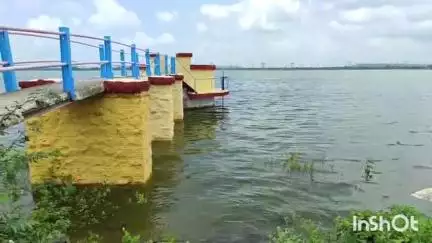 जालना: जालना जिल्ह्यात झालेल्या अवकाळी पावसामुळे जलसाठ्यात तीन टक्क्यांची वाढ...