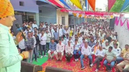 घट्टिया: विधायक सतीश मालवीय ग्राम छितरदेवी में विकास कार्यों के भूमिपूजन व लोकार्पण कार्यक्रम में शामिल हुए
