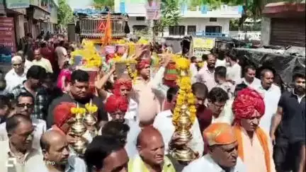 नीमच नगर: नीमच सिटी में ग्वाला गवली समाज का सामूहिक गंगा पूजन, कलश यात्रा निकाली, सावलिया सेठ मंदिर में विधि-विधान से पूजा