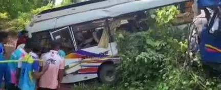 रत्नागिरी: निवळी अपघातातील जखमींची खासदार नारायण राणे यांनी केली विचारपूस, जिल्हाधिकारी आणि पोलीस अधीक्षकांना केल्या सूचना