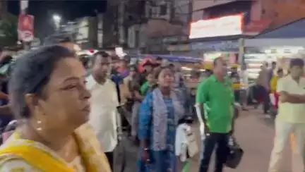 বারুইপুর: ফিরাদ হাকিম প্রধানমন্ত্রী কুরুচি কর  মন্তব্যের প্রতিবাদের পথ অবরোধ বারুইপুর পশ্চিম বিজেপি ১ নং মন্ডলের তরফথেকে