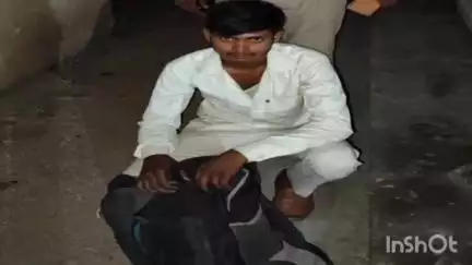 कुलपहाड़: अजनर पुलिस टीम ने अकौनी से अवैध शराब के साथ एक अभियुक्त को किया गिरफ्तार