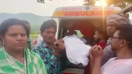 ଫୁଲବାଣୀ ସହର: ବାଲିଗୁଡ଼ା ର ବାରଖମା  ଠାରେ ପୁଣିଥରେ ଦାଦନ ଦୁଃଖ , 22 ବର୍ଷୀୟ ଯୁବକ ଙ୍କ ଦାଦନ ଖଟିବାକୁ ଯାଇ ମୃତ୍ୟୁ ,