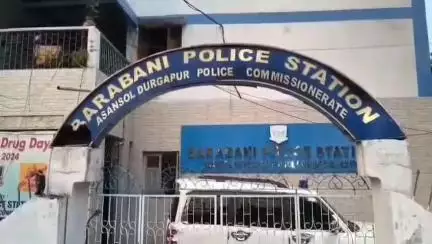 বারাবনী: ৩টি চুরির বাইক সহ ৫টি বাইক উদ্ধার বারাবনি থানা পুলিশের,সাংবাদিক সম্মেলন থানাতে উপস্থিত ACP