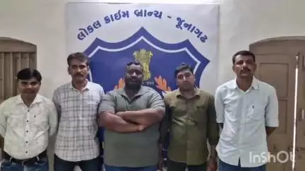 જૂનાગઢ: ઝફર મેદાન નજીકથી ધીરેન કારીયા ગેંગના ગુજસિટોક ગુન્હાનો ફરાર આરોપી સમીર કોડીયાતરની ક્રાઈમ બ્રાન્ચે કરી ધરપકડ