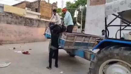 महोबा: धरौन गांव में पत्नी से विवाद के बाद पति ने फांसी लगाकर दी जान, परिवार में मचा कोहराम