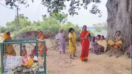 किस्को: आम गैरमजरूआ भूमि पर अवैध कब्जे के खिलाफ ग्रामीण हुए एकजुट, दबंगई का विरोध