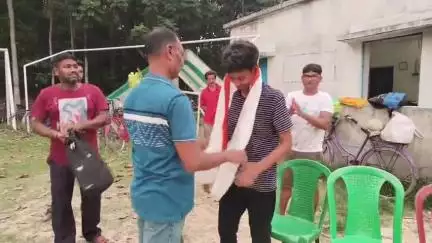 বারাসাত ১: কন্যাশ্রী কাপ জয়ী মামনি দাসকে সংবর্ধনা দিল দত্তপুকুর জাগ্রত সংঘ ক্লাব