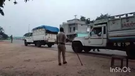 जशपुर: यातायात व्यवस्था दुरुस्त करने के लिए लोदाम में वाहनों की सघन जांच की गई, 41 वाहन चालकों से वसूला गया ₹12,300 का जुर्माना