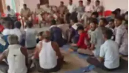 बारां: लेवा गांव में दूल्हे की बिंदोरी निकालने को लेकर विवाद, पुलिस और प्रशासनिक अधिकारियों ने दोनों पक्षों से की समझाइश