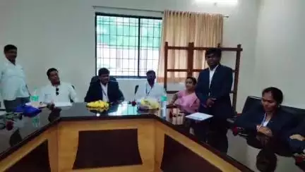 ದಾಂಡೇಲಿ: ಸರ್ಕಾರಿ ಮತ್ತು ಅರೆ ಸರ್ಕಾರಿ ಪ.ಜಾ, ಪ.ಪಂ ನೌಕರರ ಸಾಮಾಜಿಕ ಪರಿವರ್ತನೆ ಸಂಘದ ಜಿಲ್ಲೆಯ ಜಿಲ್ಲಾಧ್ಯಕ್ಷರಾಗಿ ಆನಂದ ಎಸ್. ನಾಯಕ ಆಯ್ಕೆ