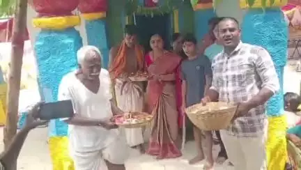 నర్సాపూర్: వెంకటాపూర్ గ్రామంలో ఘనంగా లక్ష్మి వెంకటేశ్వర స్వామి కళ్యాణ మహోత్సవం నిర్వహణ
