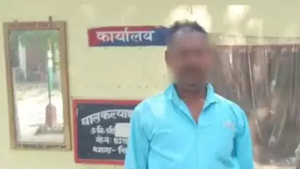 महाराजगंज: सिंदुरिया पुलिस ने एक वारंटी को किया गिरफ्तार