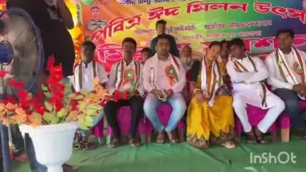 বাসন্তী: হোগল ডুরি এলাকায় পবিত্র ঈদ মিলন উৎসবে রক্তদান শিবিরের আয়োজন করাহয়,, উপস্থিত ছিলেন জেলা সভাধিপতি নীলিমা মিস্ত্রি বিশাল