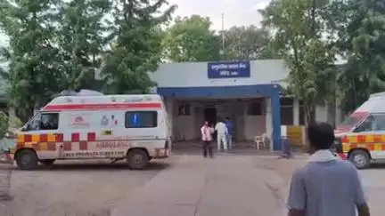 जबेरा: जबेरा बाईपास के पास अज्ञात वाहन ने बाइक सवार को मारी टक्कर, युवक गंभीर हालत में जबलपुर रेफर