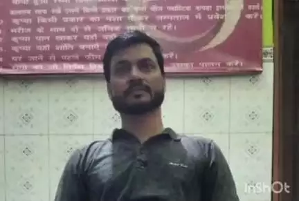 महुआ: महुआ में भोज से लौटते समय पत्रकार राकेश कुमार मुन्ना को सांप ने काटा, इलाज के बाद स्वस्थ
