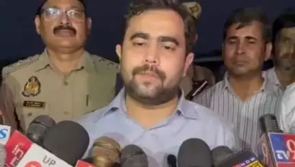 बहराइच: सिकंदरपुर में हुए विस्फोट की घटना के मामले में पूछताछ के लिए हिरासत में लिए गए कुछ लोगों की जानकारी दी एडीएम ने