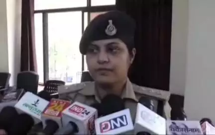 ग्वालियर गिर्द: ग्वालियर: महिला थाने में महिला ने पति और ससुराल वालों पर दहेज के लिए प्रताड़ित करने का आरोप लगाया