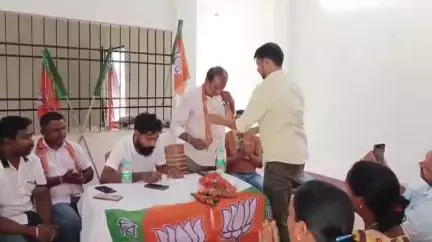 ধূপগুড়ি: লুকসানের গোর্খা ভবনে একটি সভার মাধ্যমে নাগরাকাটা দুই নম্বর মন্ডলের পূর্ণাঙ্গ কমিটি গঠন করল বিজেপি
