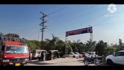 खेड: खालुंब्रे येथे चाकण-तळेगाव रस्त्यावर भीषण अपघात; एकाचा मृत्यू, दोघे गंभीर