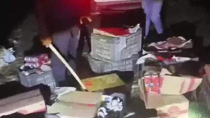 कटिहार: बलवा नहर टोला के पास उत्पाद विभाग ने 267 लीटर विदेशी शराब ज़ब्त की, तस्कर भागने में सफल रहे
