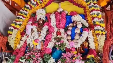 திருப்பத்தூர்: திருத்தளிநாதர் கோவிலில் வைகாசி விசாக திருவிழா தேரோட்டத்தை தொடங்கி வைத்த அமைச்சர் பெரியகருப்பன்