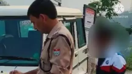पिथौरागढ़: कोतवाली पुलिस ने ऐचोली से शराब पीकर वाहन चलाने वाले चालक को किया गिरफ्तार